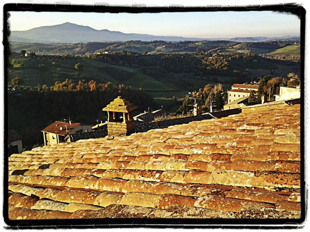 B&B Al Castello Fabro Bagian luar foto