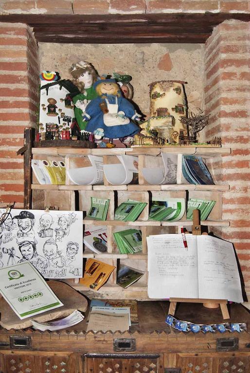 B&B Al Castello Fabro Bagian luar foto
